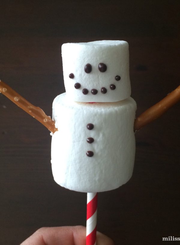 building a snowman pop