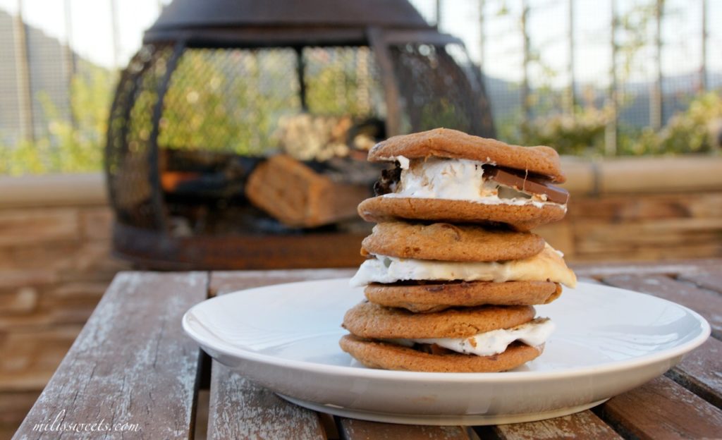 campfire cookies - chocolate chip cookie s