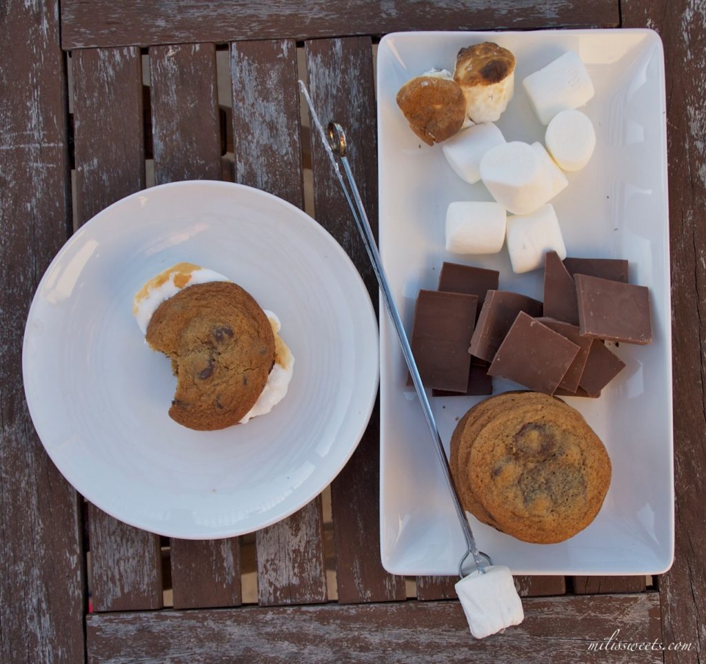 campfire cookies - chocolate chip cookie s