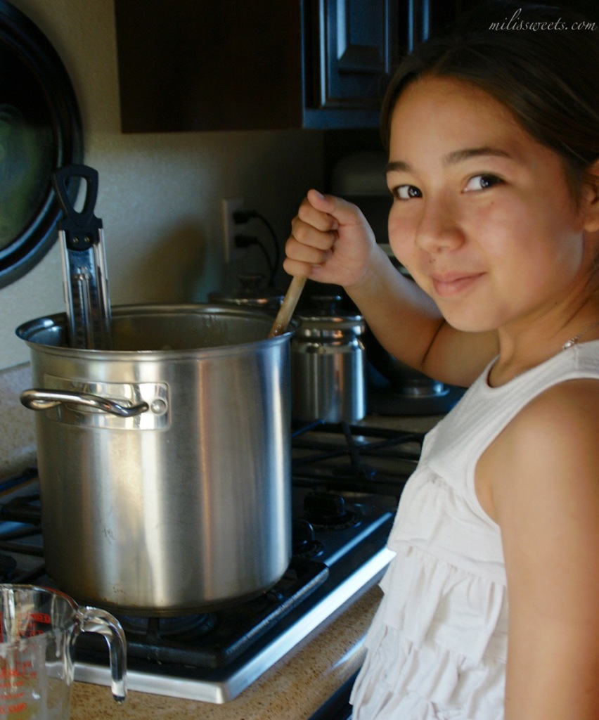 Mili's Old Fashioned Caramel Recipe for apples and topping