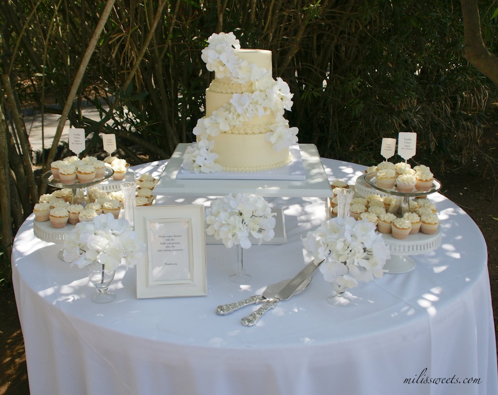 citrus orchard reception and hydrangea wedding cake, via milisweets.com