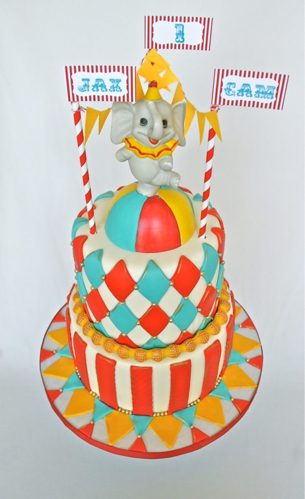 Mili's Sweets vintage circus first birthday 