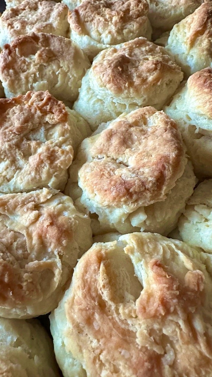 classic buttermilk biscuits and alternative (vegan and gluten free)