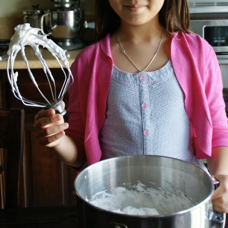 easy breezy meringue topping